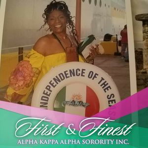 Meet your Posher, Paula